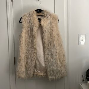 Rachel Zoe faux fur vest size Medium